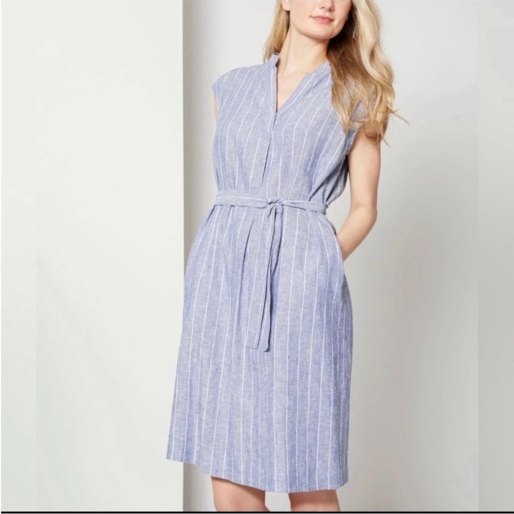 Jones New York Blue and White Sheath Midi Dress V-neck Short Sleeve